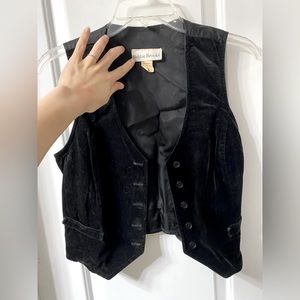 Vintage Vest 🖤